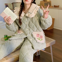 96301 Женщина