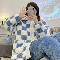 96140 Женщина