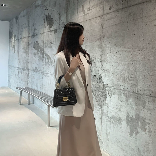 Сумка через плечо, демисезонная трендовая сумка на одно плечо, небольшая сумка, коллекция 2021