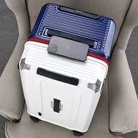 Небольшое количество запасов в Японии перед белым и спином синего