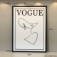 Орнаменты декоративной живописи - абстрактная шляпа VOGUE для женщин