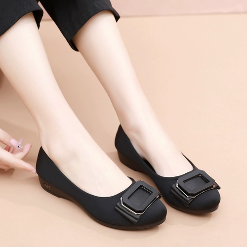 Модная универсальная рабочая дышащая обувь для матери, 2023, в корейском стиле, мягкая подошва