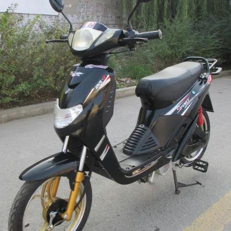 48cc四冲程70cc带脚踏燃油助力车金牛王款老头车钓鱼车发动机隐藏