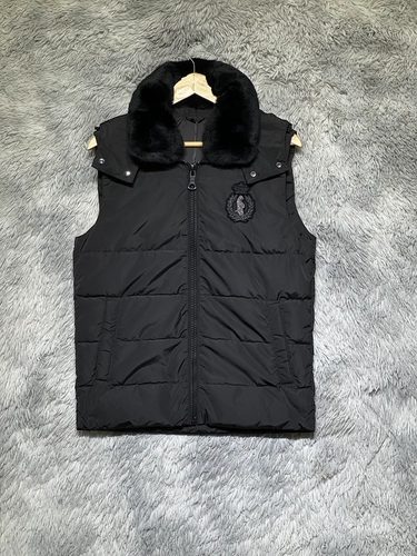 Демисезонный жилет с капюшоном с пухом, Италия, из натуральной кожи