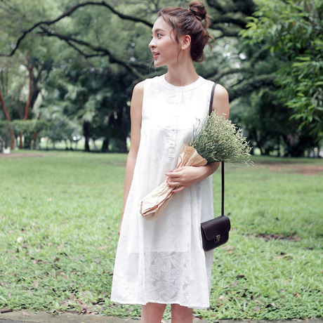 【女装裙子】_纯白色连衣裙图片_树叶连衣裙价格_搭配分享 - 爱逛街
