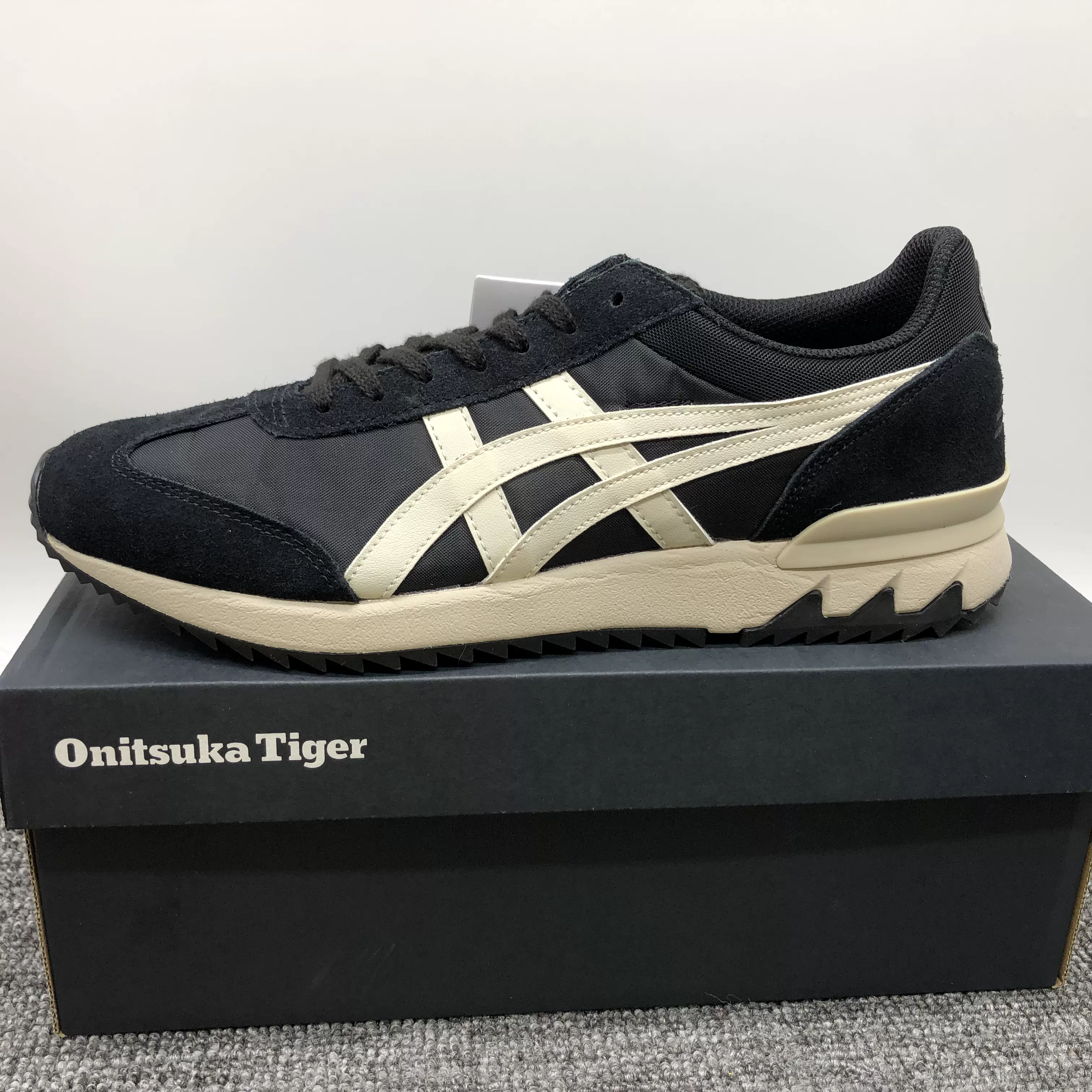 豊富な品 Onitsuka Tiger CALIFORNIA 78 EX オニツカタイガー スニ