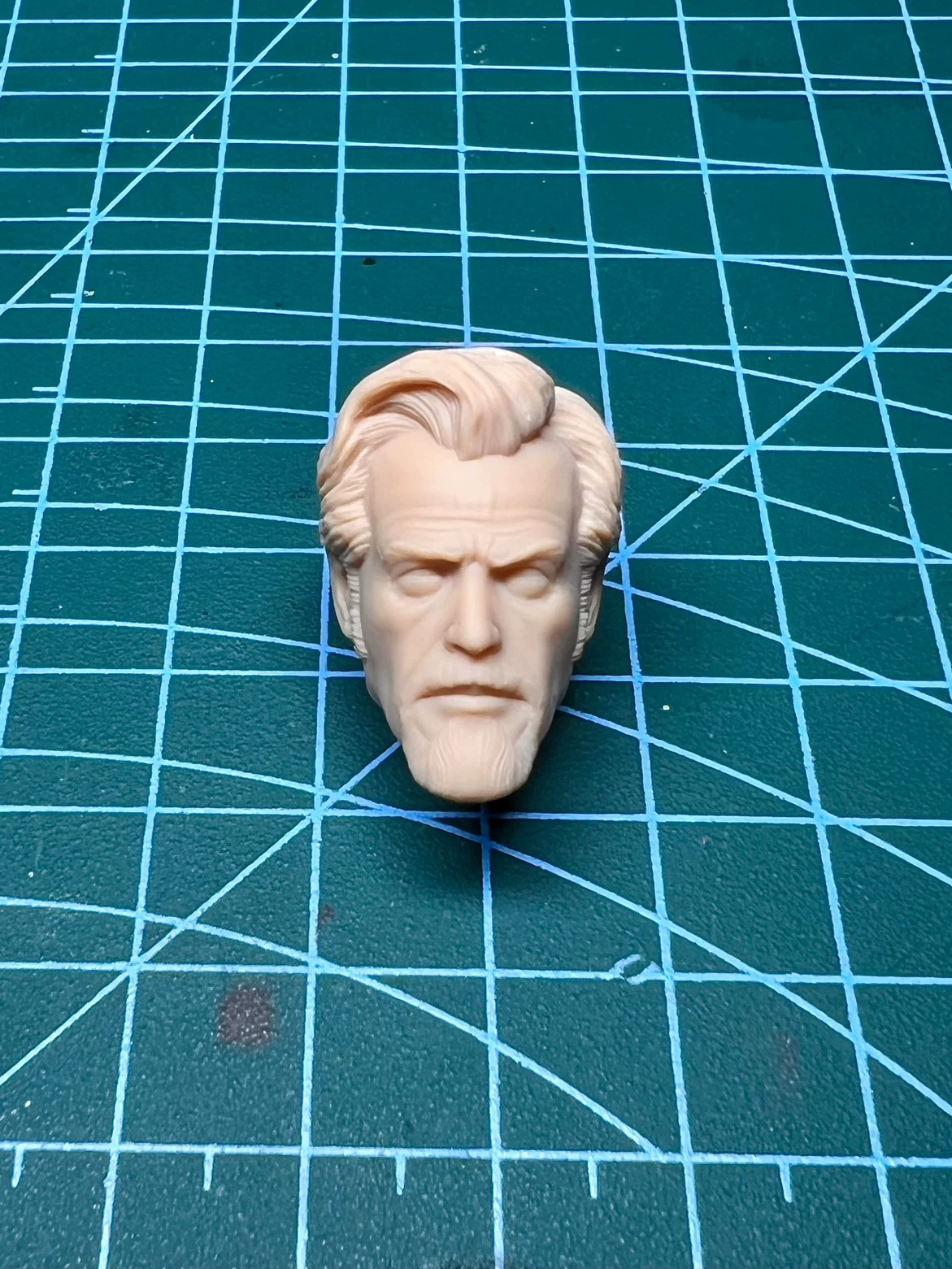 [1/12 DCMAFEX SHF McChatlan Mezco Destiny Destiny Pills Brucenan Elderly]