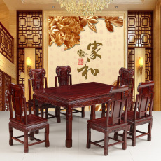 стол со стульями