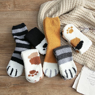 taobao agent ● Orangutan ● Plush cat's paw short tube socks warm cat meat pad home socks soft cute socks