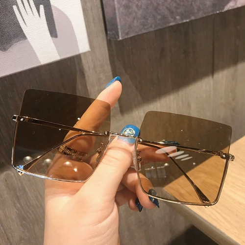 Брендовые квадратные ретро солнцезащитные очки на солнечной энергии, европейский стиль, по фигуре, защита от ультрафиолета