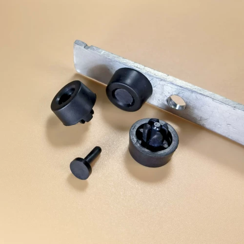 Черная защита окружающей среды Changxing Yao Brand Plag-in Plastic Case Foot Pad быстро вставляет аудиорезиновое сиденье JA-1258