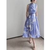 Летнее синее дизайнерское платье без рукавов, модная юбка, с рукавом, тренд сезона