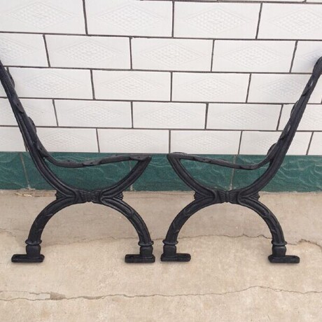 铸铁椅腿喷塑椅子腿配件公园椅腿休闲椅腿铸铁椅子脚现代部落110