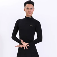 Черный лонгслив, с вышивкой