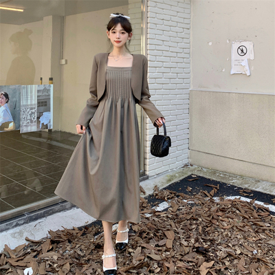 taobao agent Autumn colored mini-skirt, classic suit jacket, dress, set, plus size