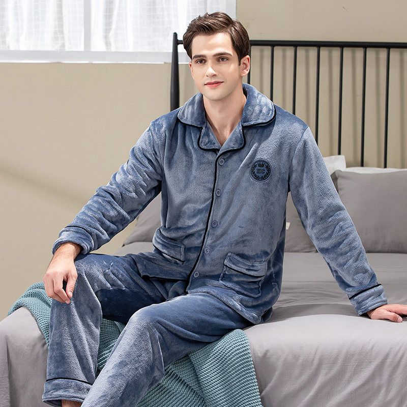冬季男款珊瑚绒睡衣男