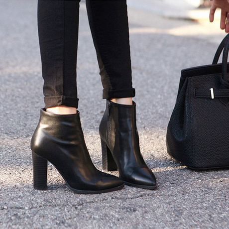 爱逛街为您找到百搭裸靴相关的宝贝,您可以在下面的板块中挑选喜欢的