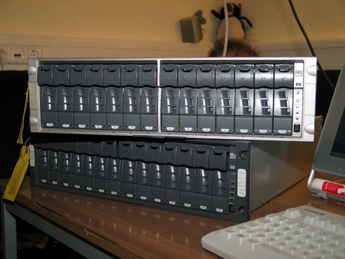 NetApp FAS270 NAS Network Storage Marray Marray Cabinet Dual Power Single Controller Целая машина