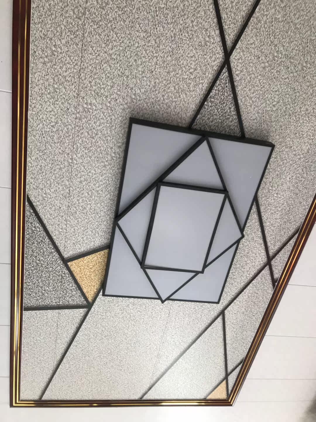 简约现代薄款led吸顶灯几何菱形创意个性大气卧室客厅饭厅书房房间灯