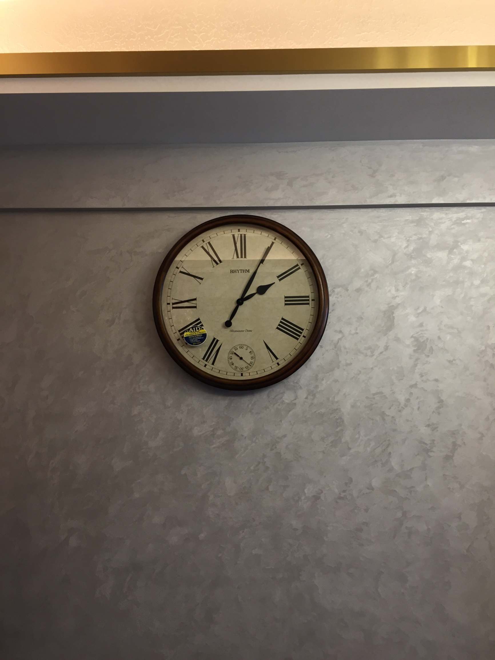 RHYTHM丽声挂钟表客厅办公室欧式复古20英寸豪华实木报时钟CMH721