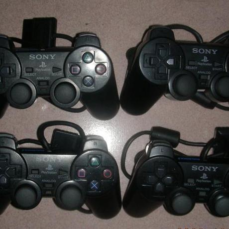 爱逛街为您找到原装ps2手柄相关的宝贝,您可以在下面的板块中挑选喜欢