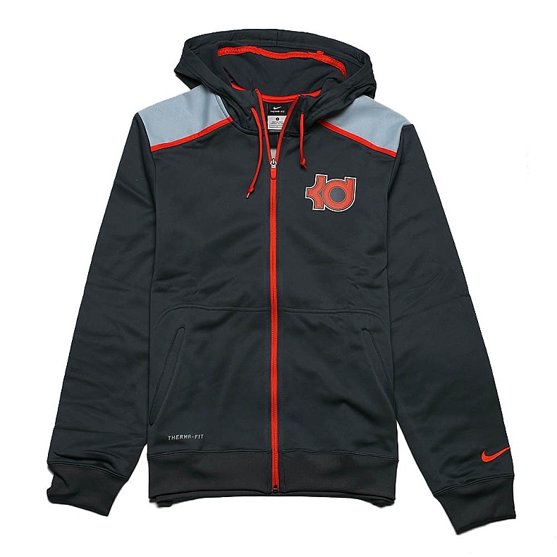 

Спортивная куртка Nike 546013-448