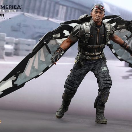 实体现货# hottoys ht mms245 美国队长2 猎鹰 疯狂特价