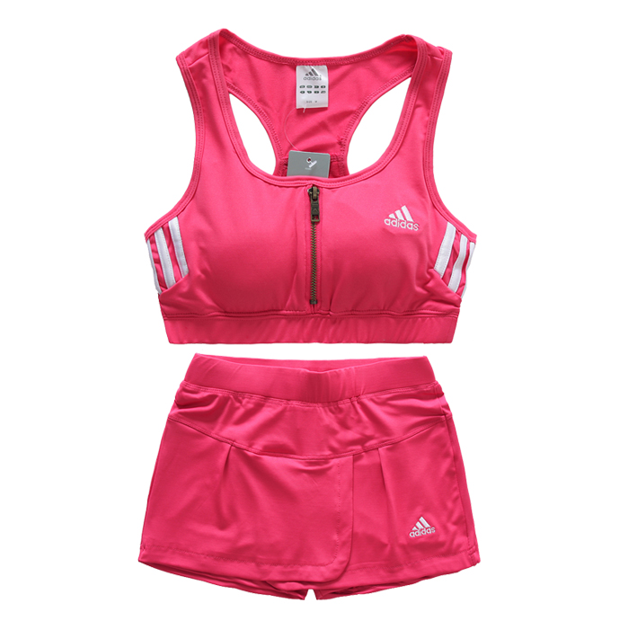 

Спортивный костюм Adidas 2015