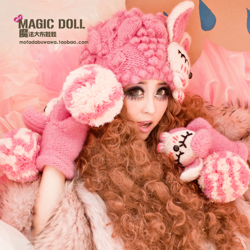 

Комплект из трех предметов Spell dolls 20130908