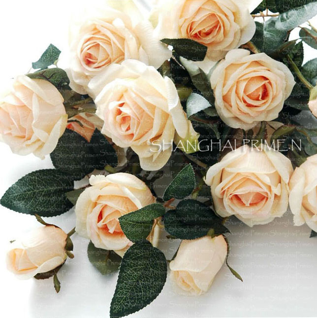 

Искусственные цветы Primes Church 14738 PRIME.N:ROLLED CHAMPAGNE BOUQUET ROSE