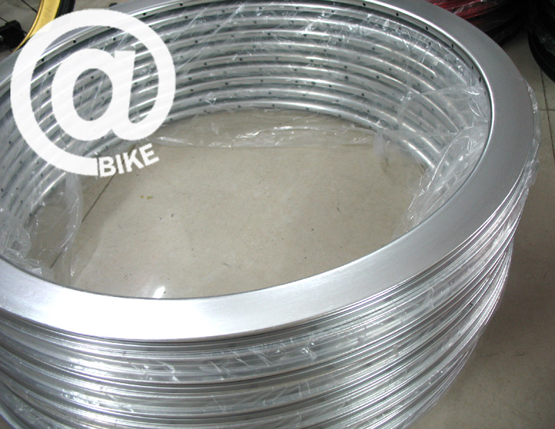 

Обод для велосипеда @BIKE FIXED GEAR 700C 43MM 32