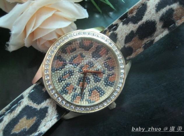 

Часы Guess U85109L1