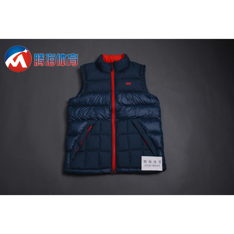 

Пуховый жилет Nike 541475-495/443