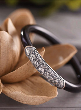 爱逛街为您找到真皮手镯相关的宝贝,您可以在下面的板块中挑选喜欢的