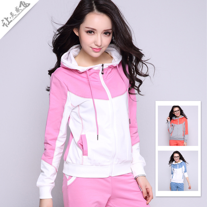 

Спортивный костюм Let the inspiration to fly 2015