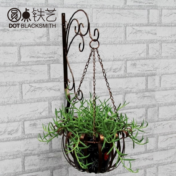 

Подставка для цветов Round wrought iron