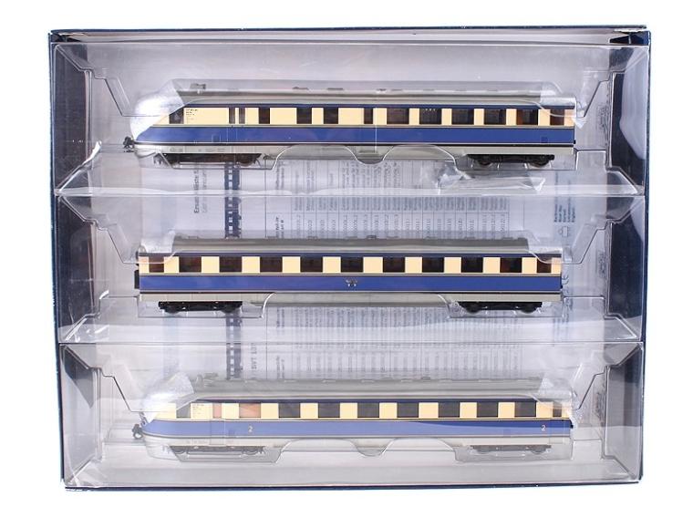 

Модель поезда BACHMANN VT06