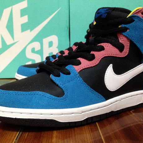 dunk high pro sb 泡泡糖 305050-410