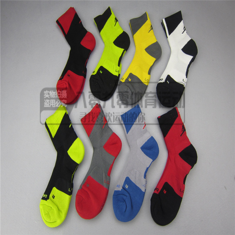 

чулочно-носочные изделия Nike Air Jordan NBA AJ