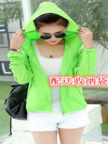 

Блузка Uniqlo 2015 138948