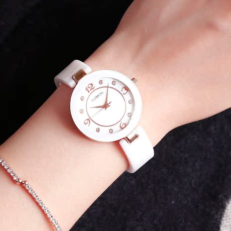 爱逛街为您找到超薄白色石英表相关的宝贝,您可以在下面的板块中挑选