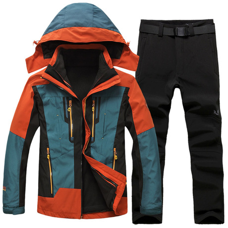 爱逛街为您找到情侣冲锋衣相关的宝贝,您可以在下面的板块中挑选喜欢