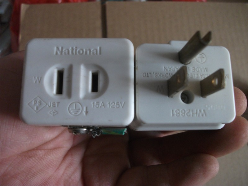 

Штепсельная вилка Import adapter