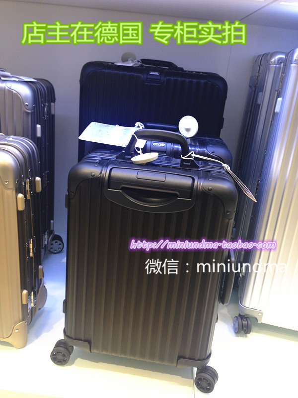 

Чемодан Rimowa Topas Stealth