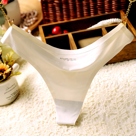 爱逛街为您找到性感丁字裤相关的宝贝,您可以在下面的板块中挑选喜欢