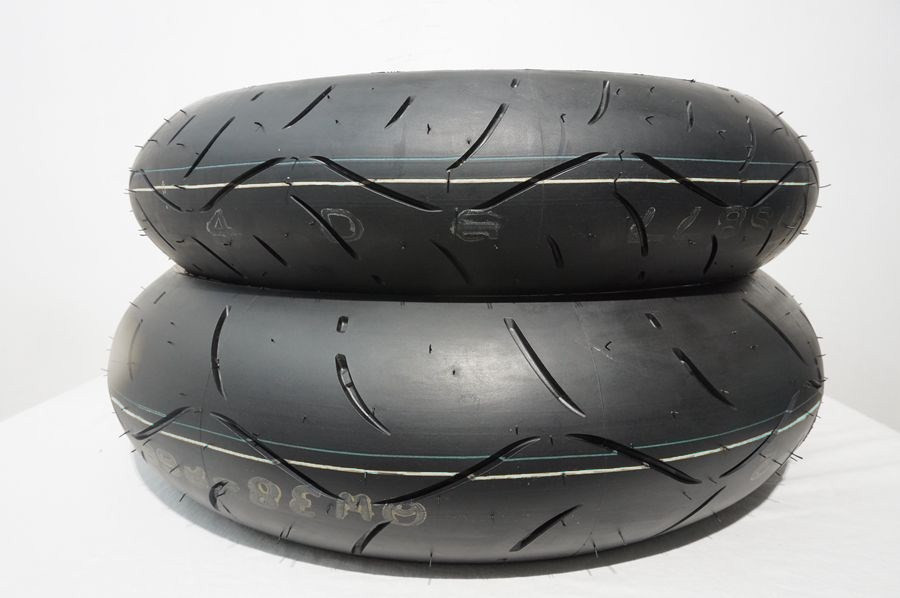 

Шины для мотоциклов Bridgestone BT003 110-70-17 140-70-17 300GW250