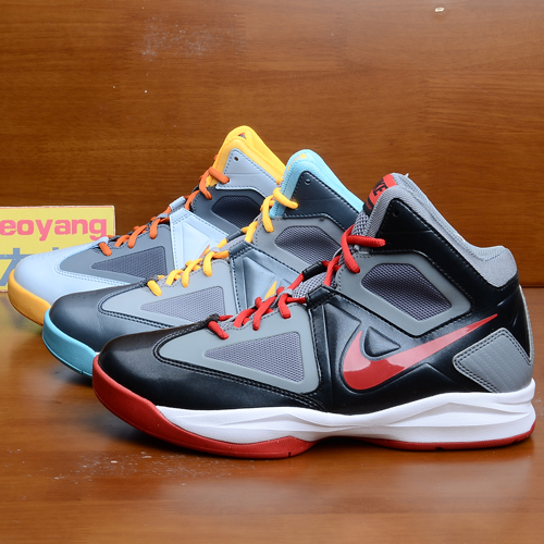 

баскетбольные кроссовки Nike ZOOM 616350