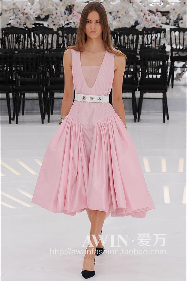

Женское платье Dior rtw14ssds01700h 14 DI*R