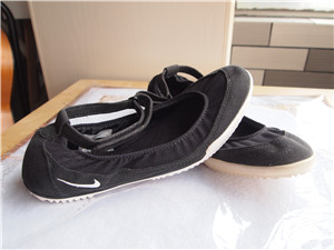 

кроссовки Nike 42988-001
