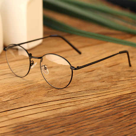 爱逛街为您找到男女眼镜框相关的宝贝,您可以在下面的板块中挑选喜欢